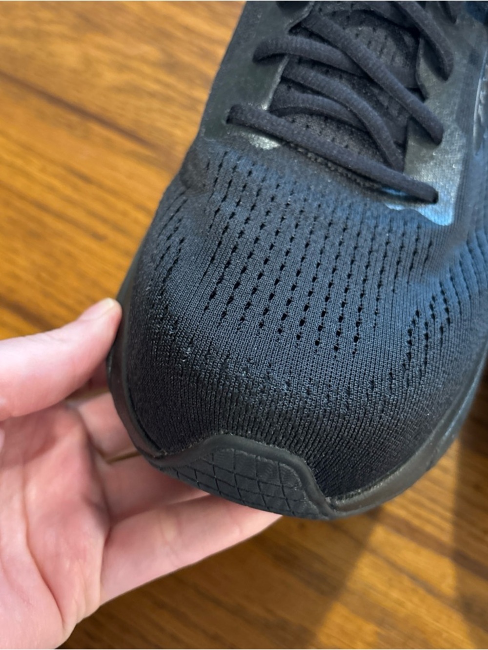 Brooks Ghost Max 2 Athletic Shoes - Picture 16 of 16
